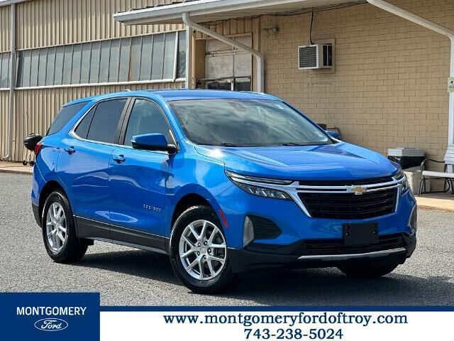 2024 Chevrolet Equinox LT — photo 1 of 26