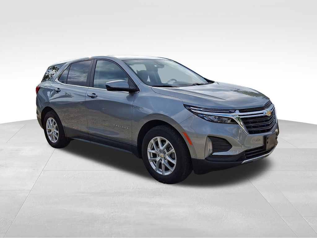 2024 Chevrolet Equinox LT — photo 1 of 13