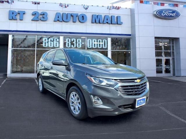 2020 Chevrolet Equinox LT — photo 1 of 13