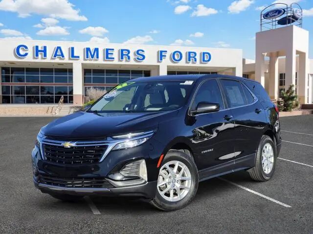 2022 Chevrolet Equinox LT — photo 1 of 13