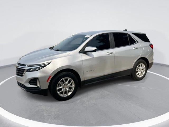 2022 Chevrolet Equinox LT — photo 1 of 4