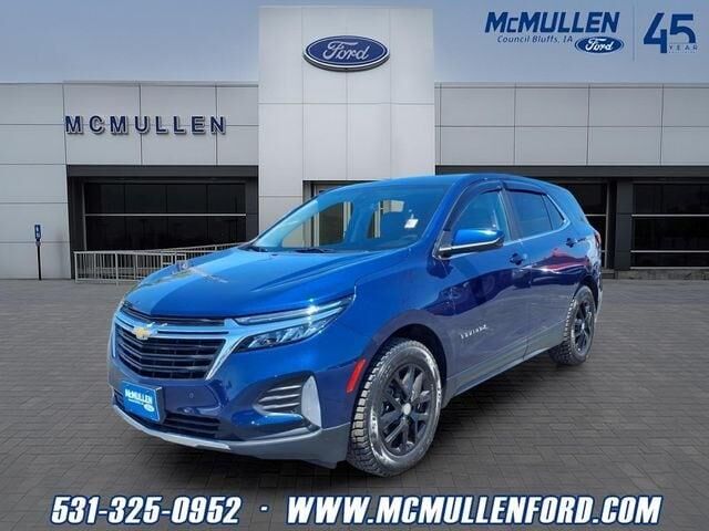 2022 Chevrolet Equinox LT — photo 1 of 13