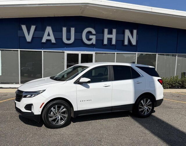 2022 Chevrolet Equinox LT — photo 1 of 1