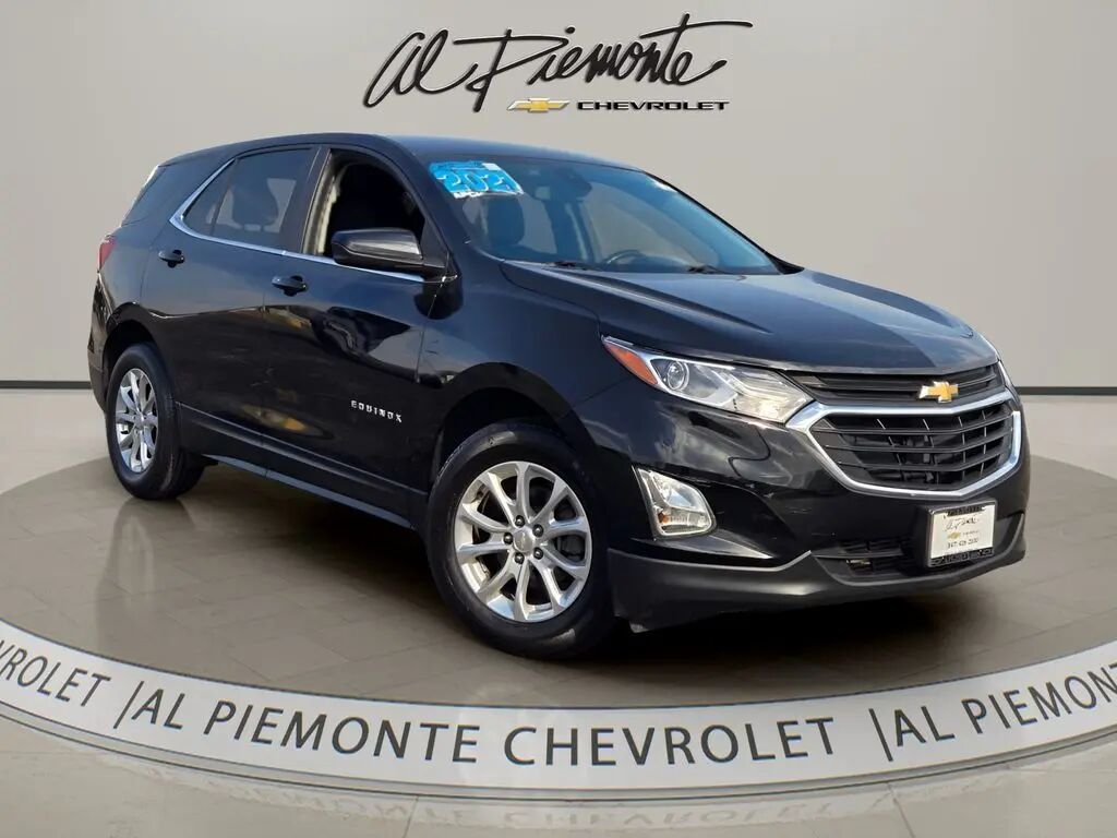 2021 Chevrolet Equinox LT — photo 1 of 13