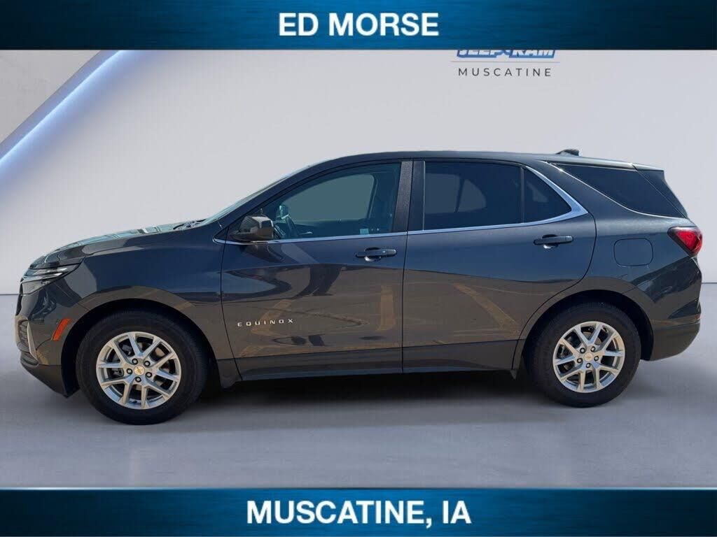 2022 Chevrolet Equinox LT — photo 1 of 1