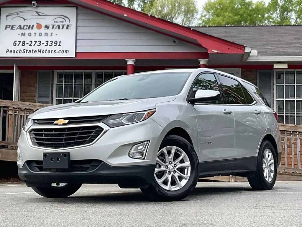 2020 Chevrolet Equinox LT — photo 1 of 13