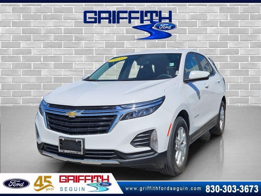 2022 Chevrolet Equinox LT — photo 1 of 1