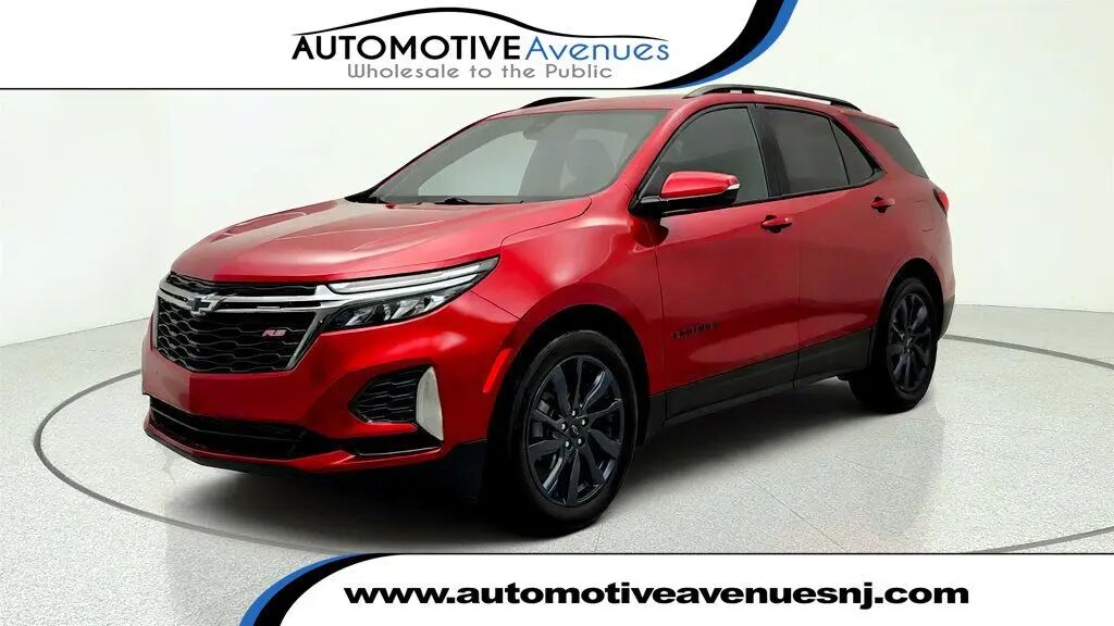 2023 Chevrolet Equinox RS — photo 1 of 26