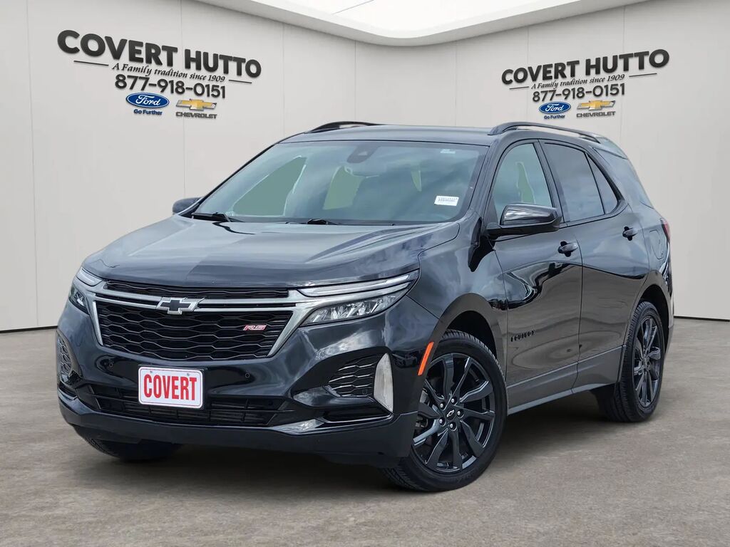 2023 Chevrolet Equinox RS — photo 1 of 13