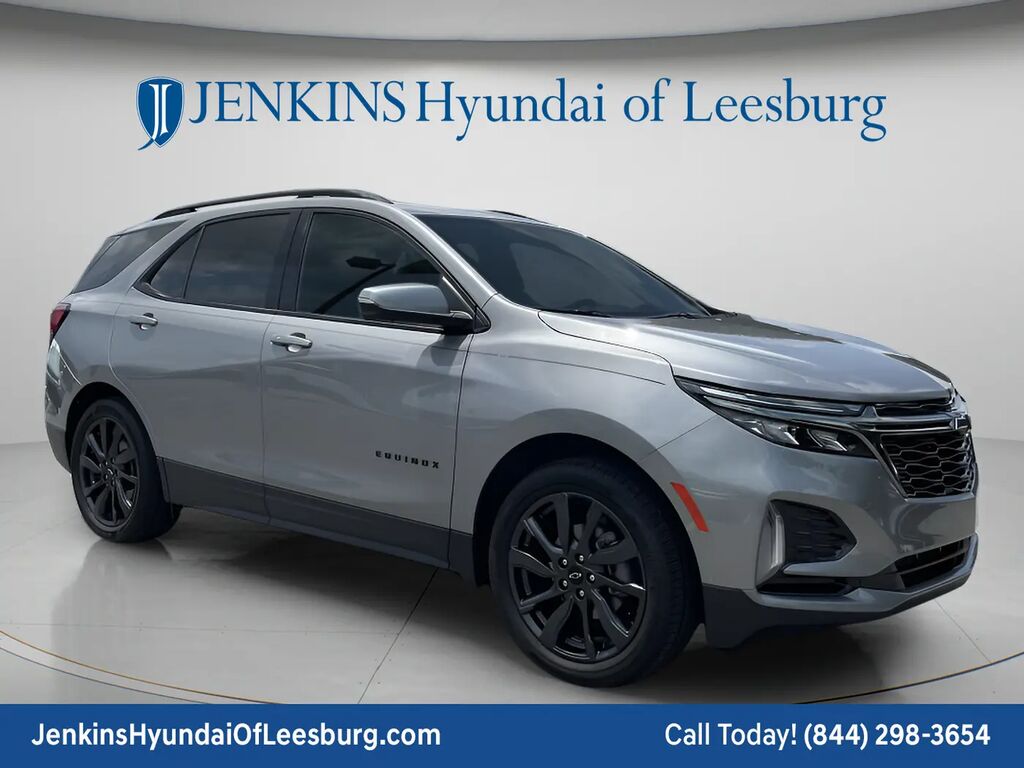 2023 Chevrolet Equinox RS — photo 1 of 13