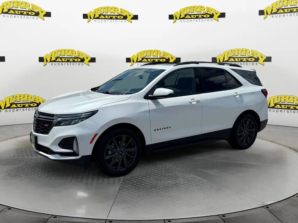 2023 Chevrolet Equinox RS — photo 1 of 13