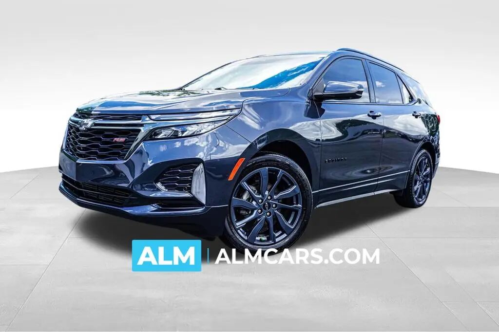 2022 Chevrolet Equinox RS — photo 1 of 23