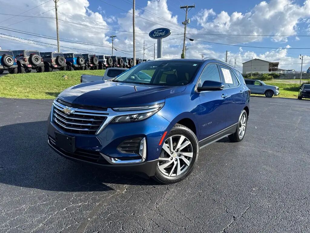 2023 Chevrolet Equinox Premier — photo 1 of 13