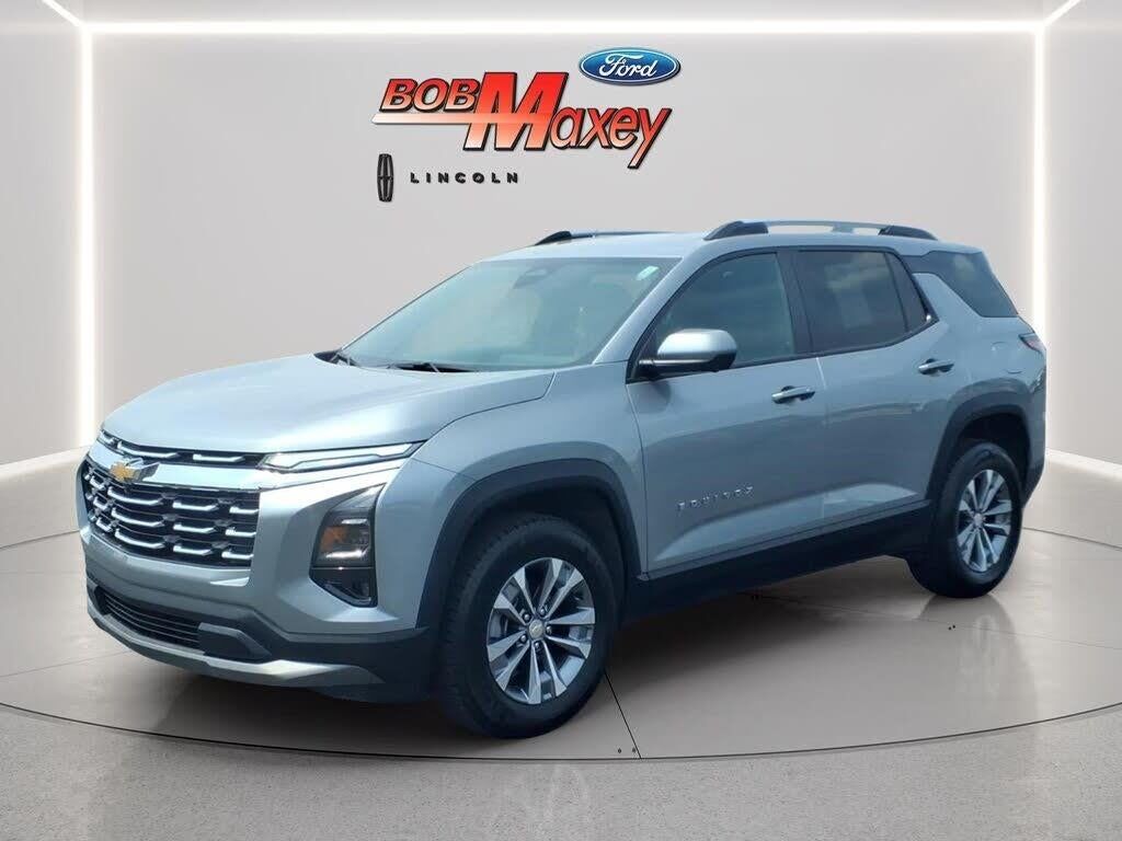2025 Chevrolet Equinox LT — photo 1 of 27