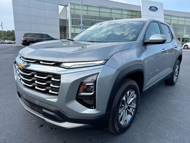 2026 Chevrolet Equinox LT — photo 1 of 26