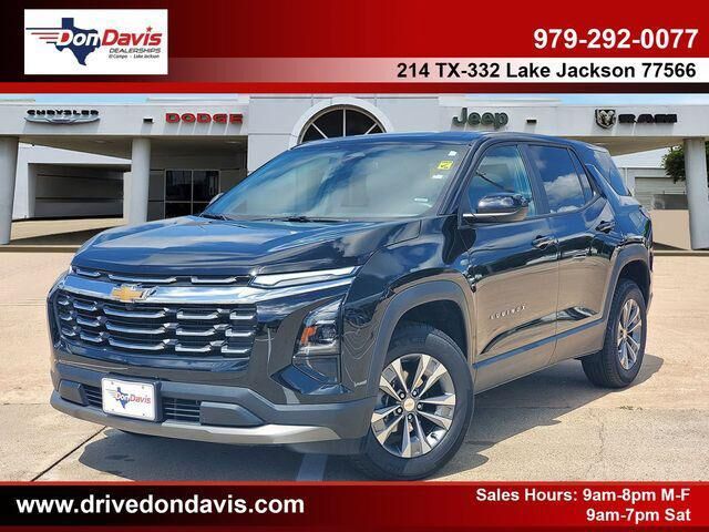 2026 Chevrolet Equinox LT — photo 1 of 26