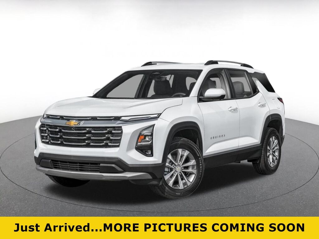 2025 Chevrolet Equinox AWD LT — photo 1 of 10