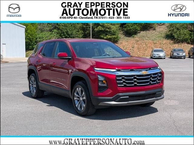 2026 Chevrolet Equinox LT — photo 1 of 26