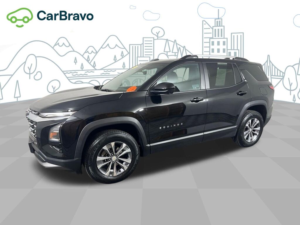 2025 Chevrolet Equinox LT — photo 1 of 6