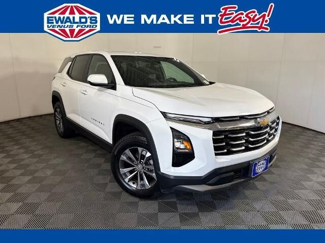 2025 Chevrolet Equinox LT — photo 1 of 13
