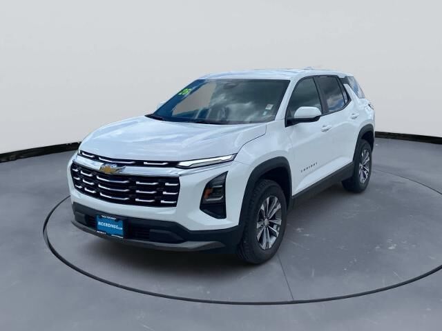 2026 Chevrolet Equinox LT — photo 1 of 13