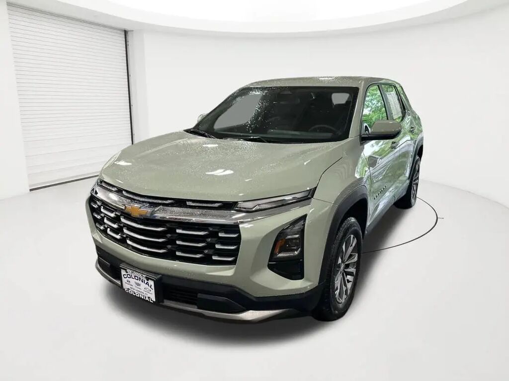 2026 Chevrolet Equinox LT — photo 1 of 13