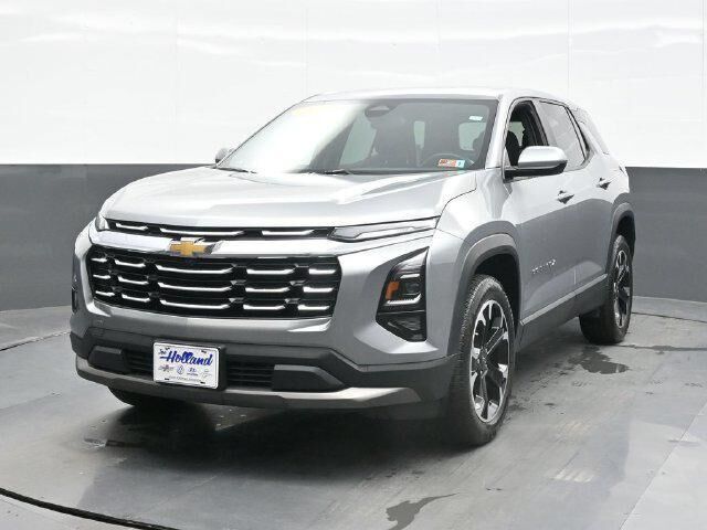2025 Chevrolet Equinox LT — photo 1 of 13