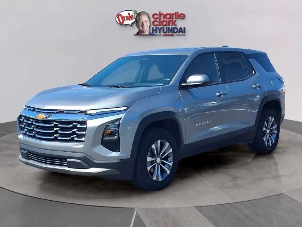 2026 Chevrolet Equinox LT — photo 1 of 13