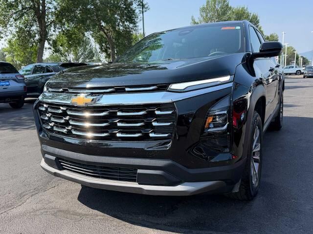 2026 Chevrolet Equinox LT — photo 1 of 39