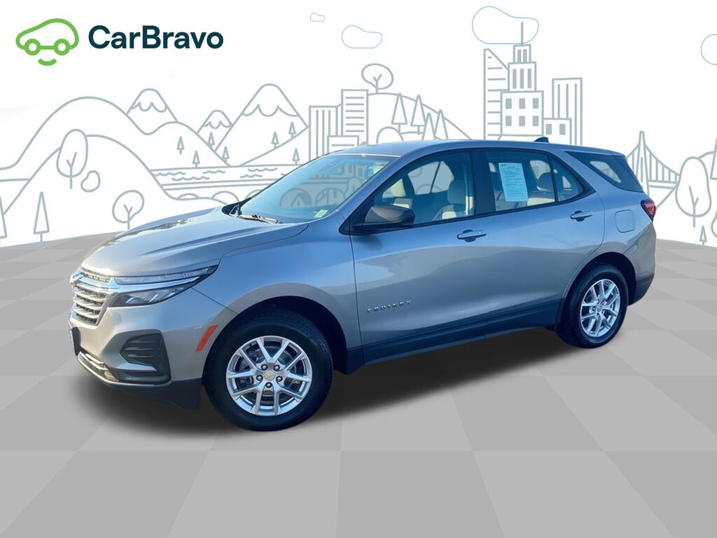 2023 Chevrolet Equinox LS — photo 1 of 6
