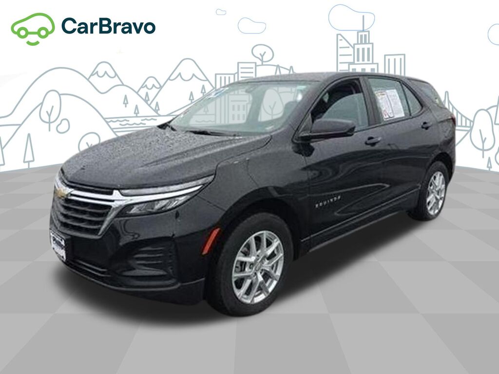 2024 Chevrolet Equinox LS — photo 1 of 6