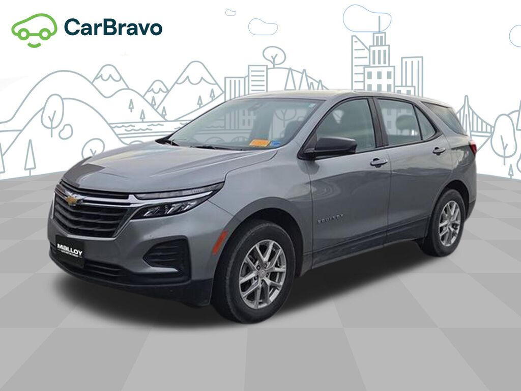 2023 Chevrolet Equinox LS — photo 1 of 7