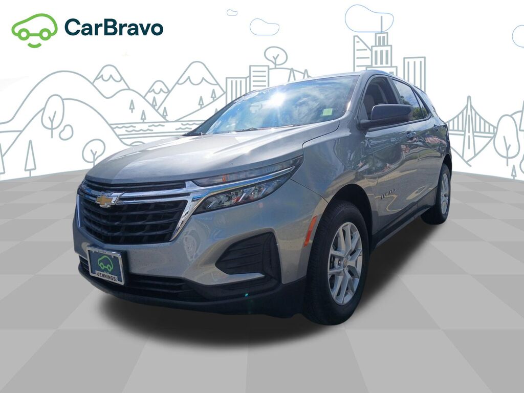 2024 Chevrolet Equinox LS — photo 1 of 6