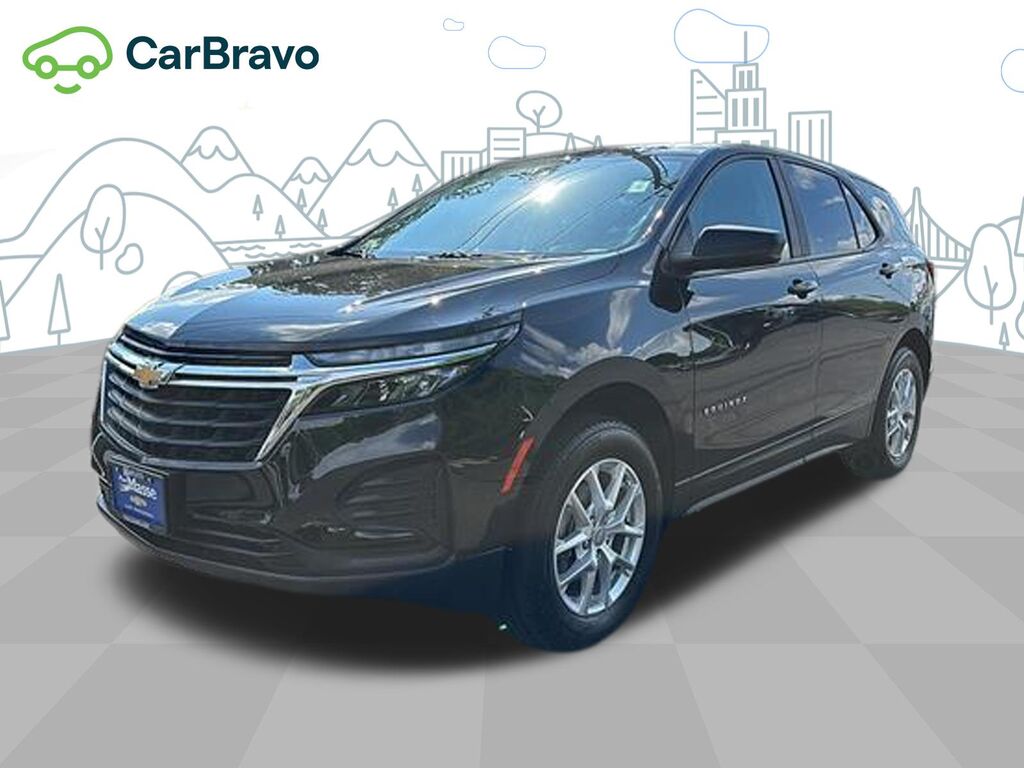 2024 Chevrolet Equinox LS — photo 1 of 6