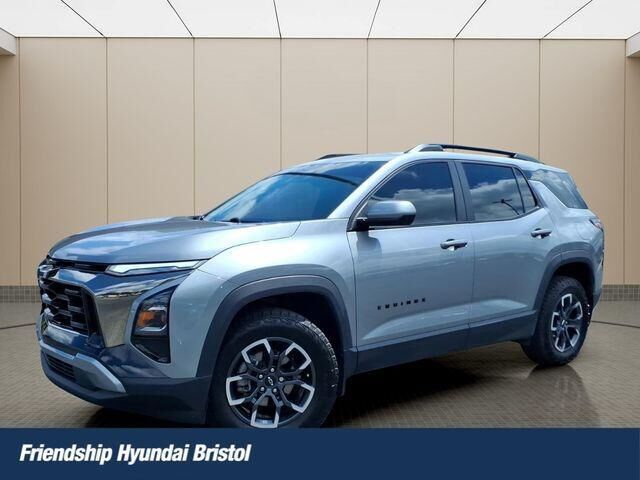 2026 Chevrolet Equinox ACTIV — photo 1 of 13