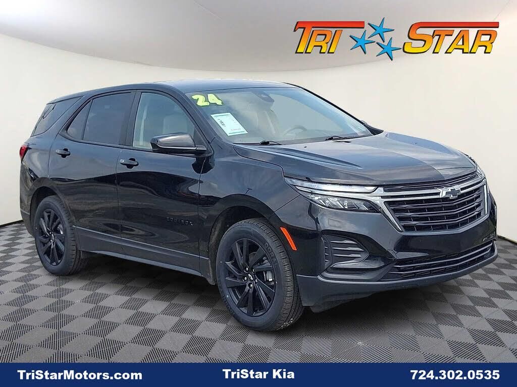 2024 Chevrolet Equinox LS — photo 1 of 2