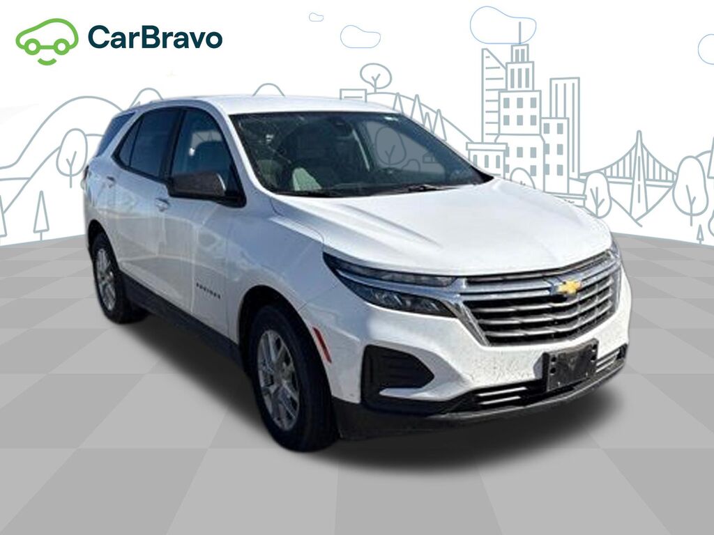 2024 Chevrolet Equinox LS — photo 1 of 6