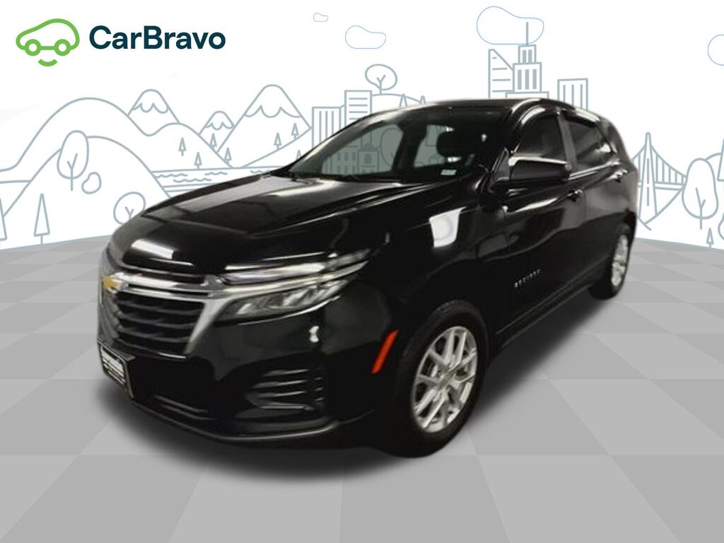 2023 Chevrolet Equinox LS — photo 1 of 6