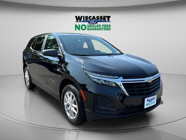2024 Chevrolet Equinox LS — photo 1 of 1