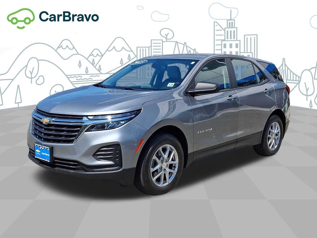 2023 Chevrolet Equinox LS — photo 1 of 6
