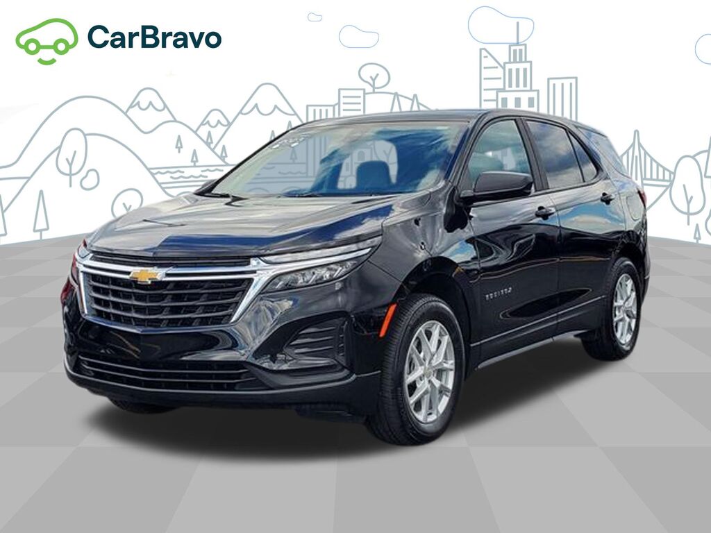 2023 Chevrolet Equinox LS — photo 1 of 6