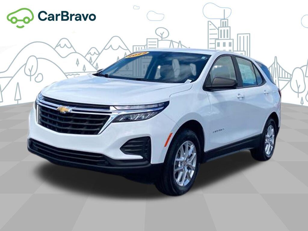 2022 Chevrolet Equinox LS — photo 1 of 6