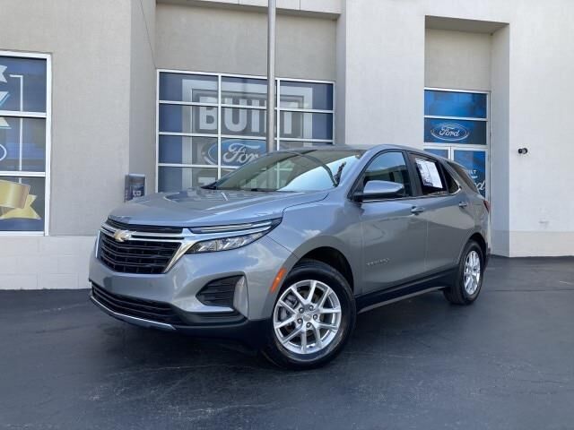 2023 Chevrolet Equinox LT — photo 1 of 13