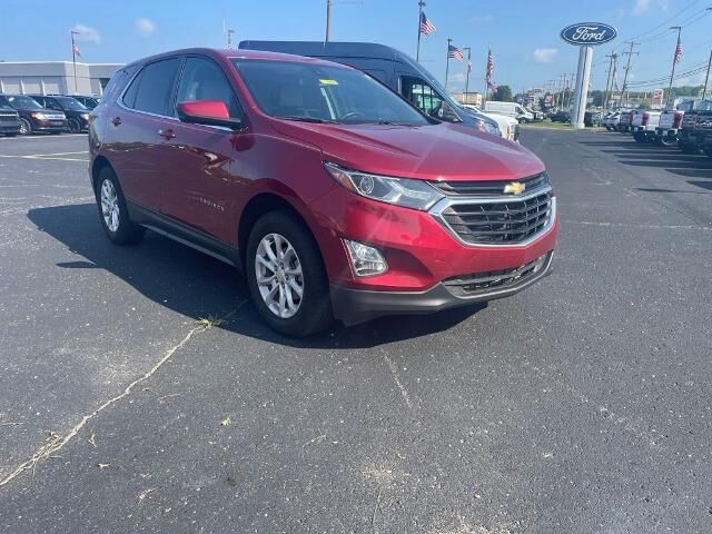 2020 Chevrolet Equinox LT — photo 1 of 26