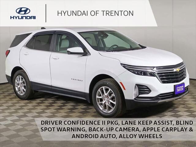 2022 Chevrolet Equinox LT — photo 1 of 13