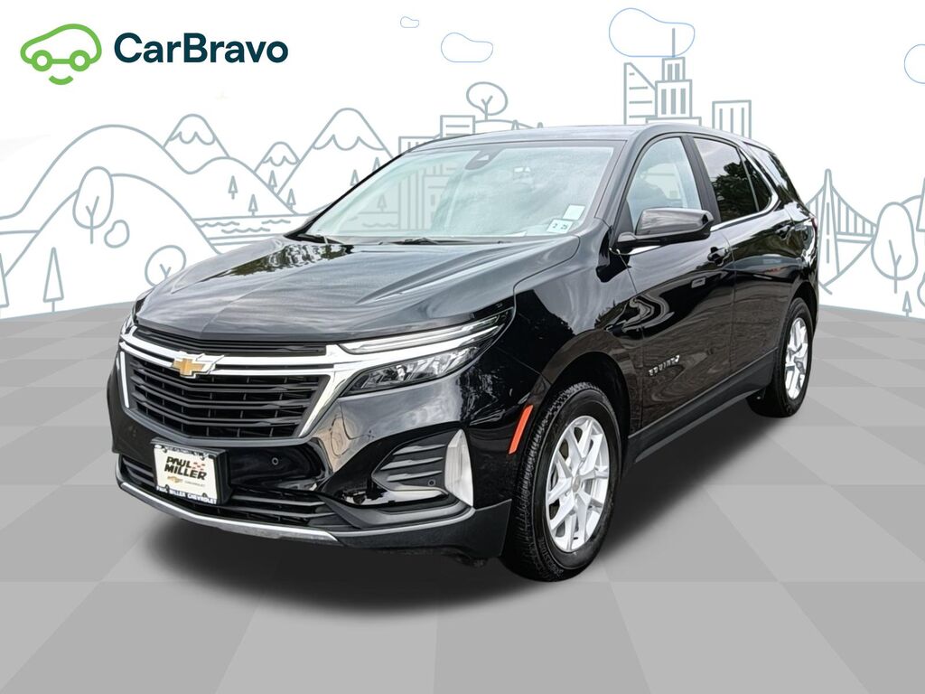 2023 Chevrolet Equinox LT — photo 1 of 6