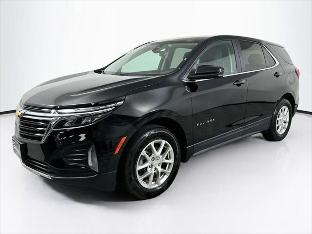 2024 Chevrolet Equinox LT — photo 1 of 13
