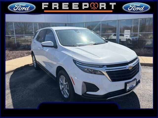 2023 Chevrolet Equinox LT — photo 1 of 25