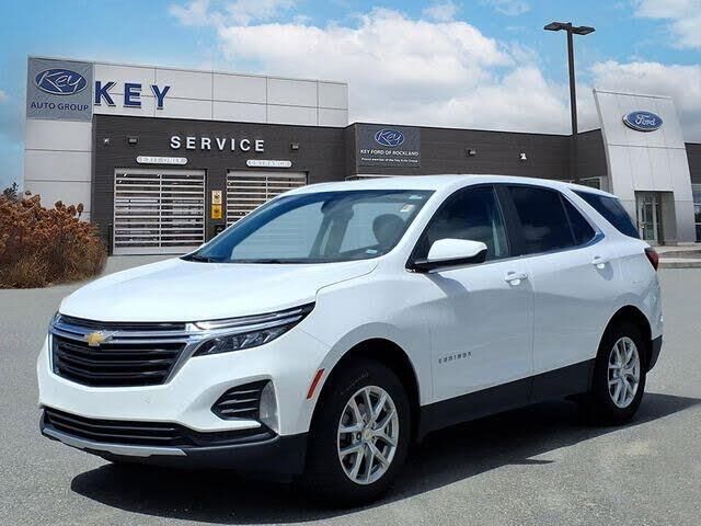 2024 Chevrolet Equinox LT — photo 1 of 1