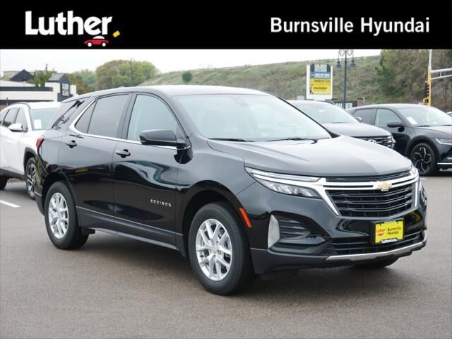 2024 Chevrolet Equinox LT — photo 1 of 13